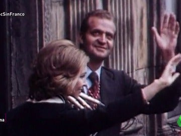 Frame 149.654301 de: De ser llamado 'el breve' a reinar durante 39 años: así fue la maniobra del Gobierno que permitió a Juan Carlos ser rey sin referéndum Frame 149.654301 de: De ser llamado 'el breve' a reinar durante 39 años: así fue la maniobra del Gobierno que permitió a Juan Carlos ser rey sin referéndum