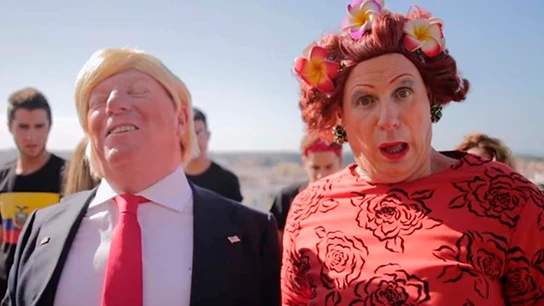 Los Morancos parodian a Donald Trump en el nuevo videoclip Los Morancos parodian a Donald Trump en el nuevo videoclip