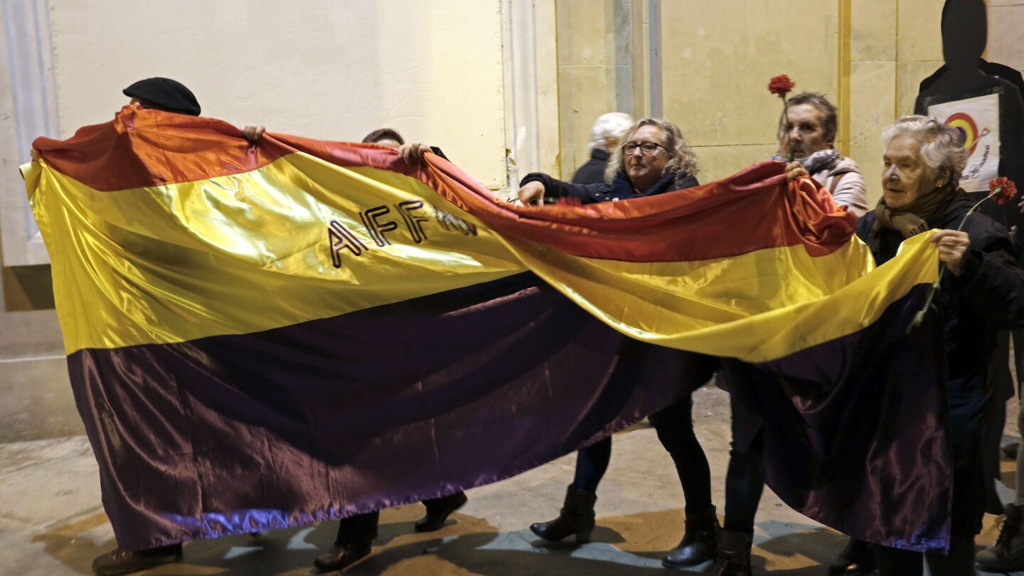 Algunos de los asistentes a la manifestacio&oacute;n en Pamplona