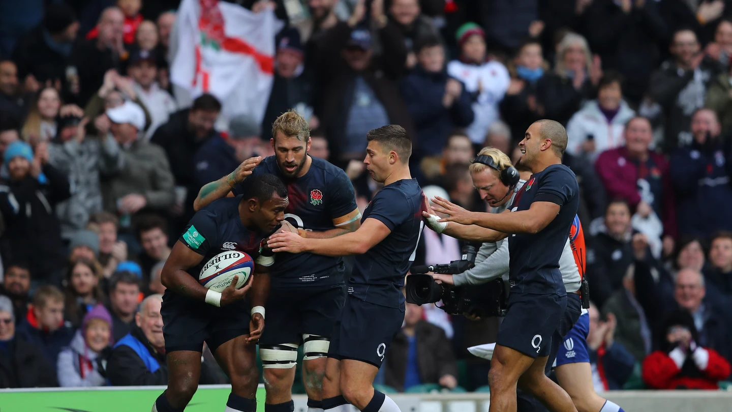 Inglaterra celebra un ensayo ante Fiji Inglaterra celebra un ensayo ante Fiji