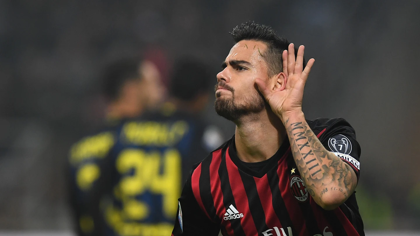 Suso celebra un gol ante el Inter Suso celebra un gol ante el Inter