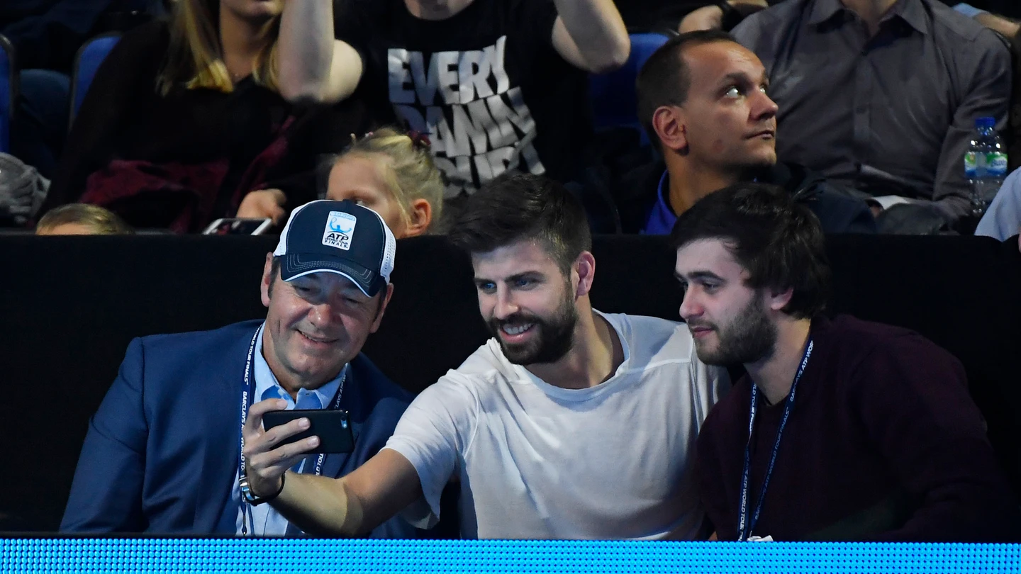 Gerard Piqué junto al actor Kevin Spacey Gerard Piqué junto al actor Kevin Spacey