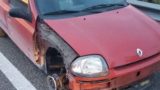 Fotograf&iacute;a facilitada por los Mossos d'Esquadra del veh&iacute;culo