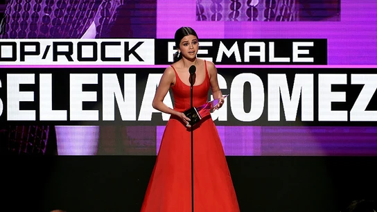 Selena Gomez en los AMAs Selena Gomez en los AMAs