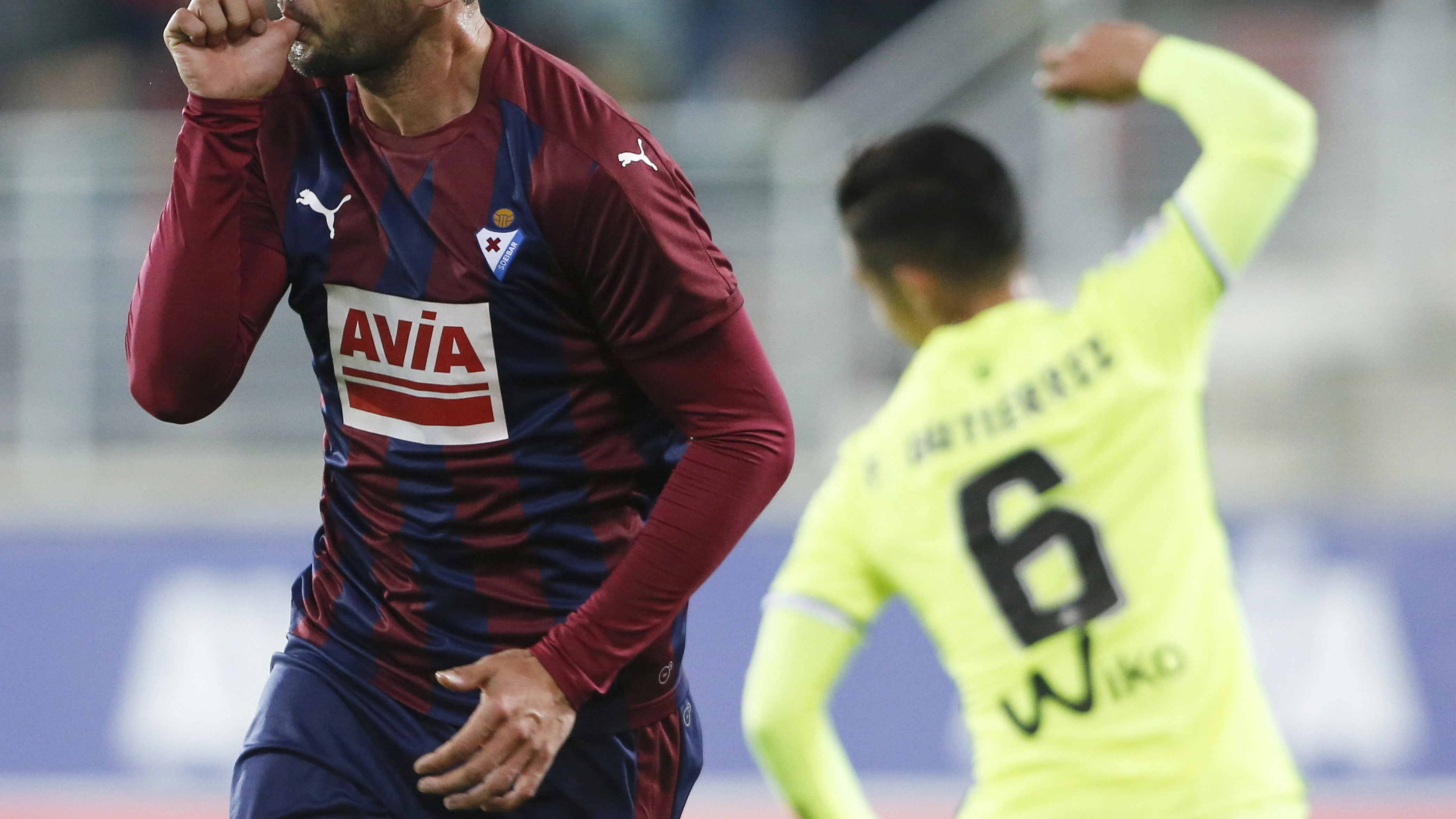 Kike celebrando un gol frente al Betis