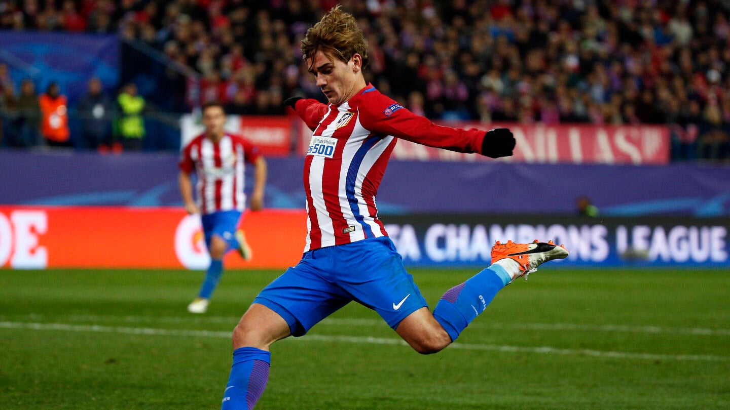 Griezmann preparando un disparo