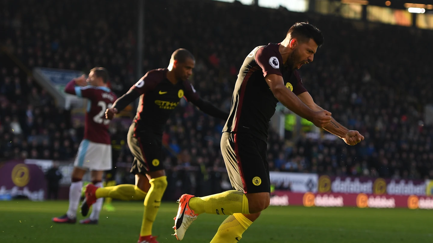 Agüero celebra un gol con el City Agüero celebra un gol con el City