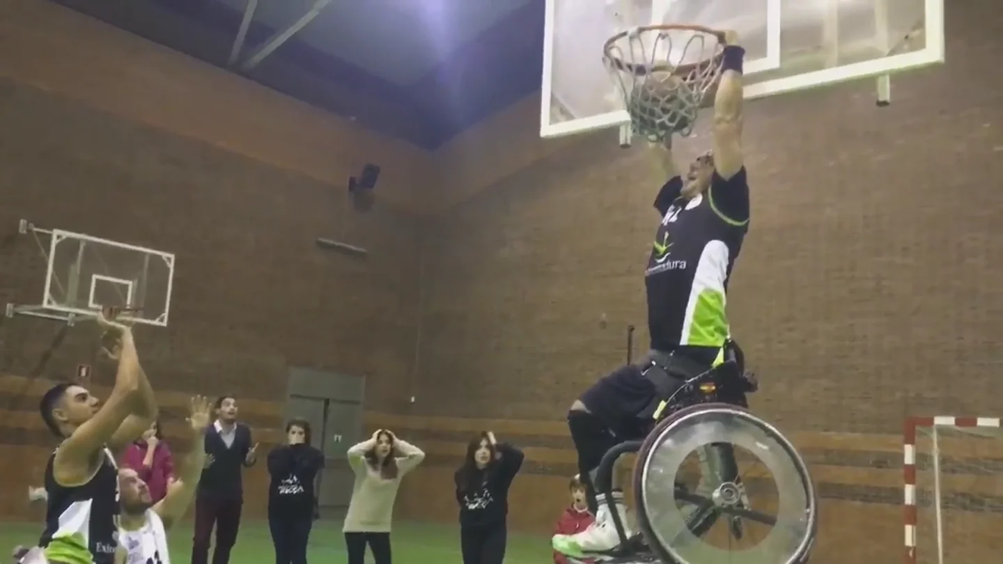 El 'Mannequin Challenge' del Mideba de Extremadura El 'Mannequin Challenge' del Mideba de Extremadura