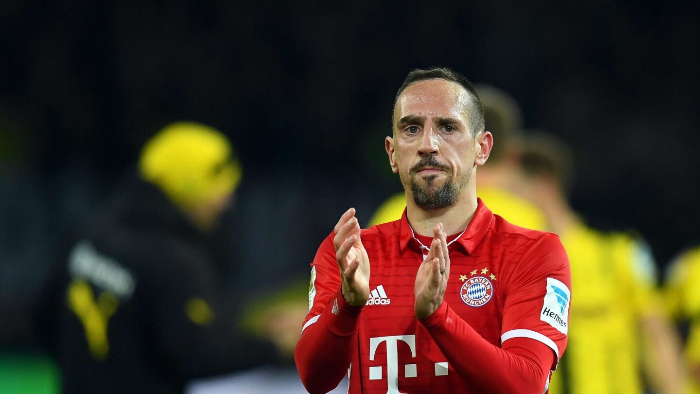 Rib&eacute;ry en un partido con el Bayern
