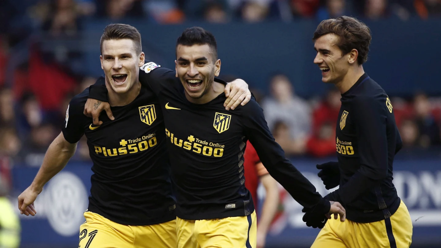 Gameiro, Correa y Griezmann celebran un gol Gameiro, Correa y Griezmann celebran un gol