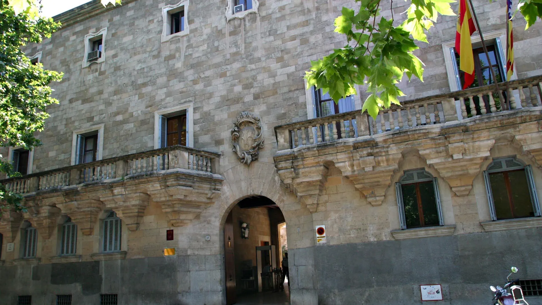 Fachada de la Audiencia provincial de Baleares
