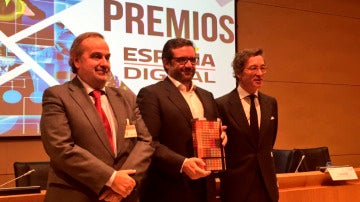 Atresmedia recibe el premio 'España Digital Periodismo 2016'