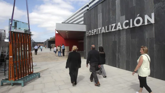 Vista del Hospital Universitario Central de Asturias (HUCA). Vista del Hospital Universitario Central de Asturias (HUCA).