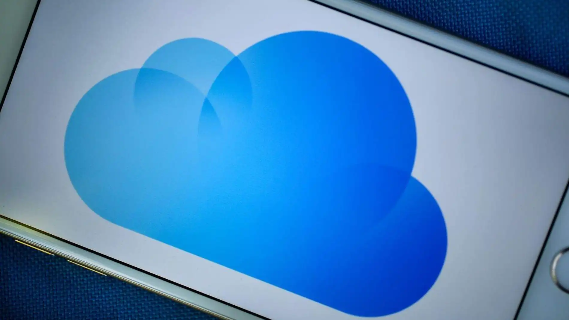 iCloud