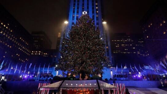 &Aacute;rbol de Navidad instalado en el Rockefeller Center