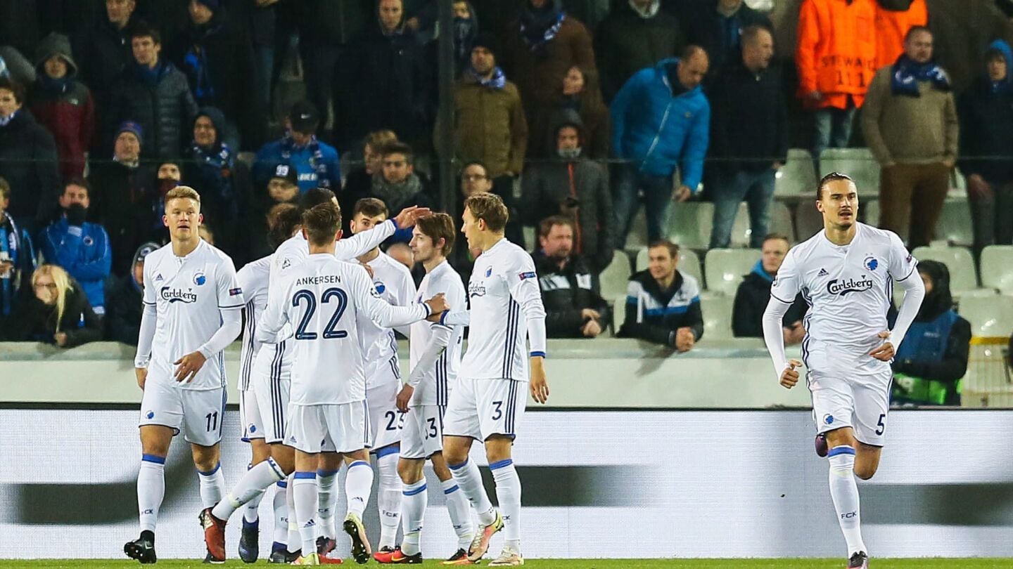 Los jugadores del Copenhague celebrando un gol