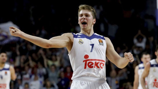 Luka Doncic celebrando la victoria del Madrid