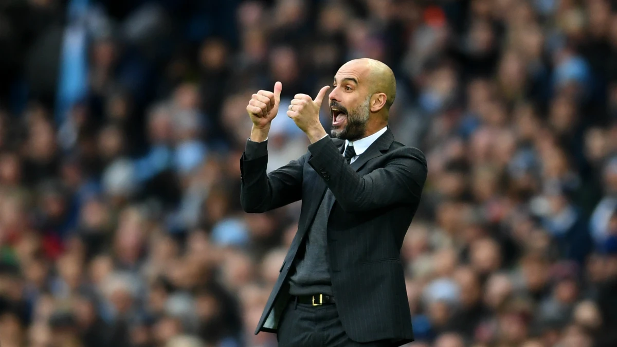 Guardiola, en la banda del Manchester City