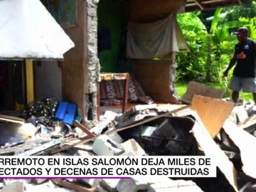 Frame 5.50239 de: Un terremoto de magnitud 7,8 en Islas Salomón destruye casas y deja miles de afectados Frame 5.50239 de: Un terremoto de magnitud 7,8 en Islas Salomón destruye casas y deja miles de afectados