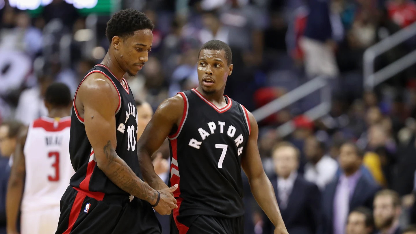 Kyle Lowry y DeMar DeRozan en un partido con los Raptors Kyle Lowry y DeMar DeRozan en un partido con los Raptors