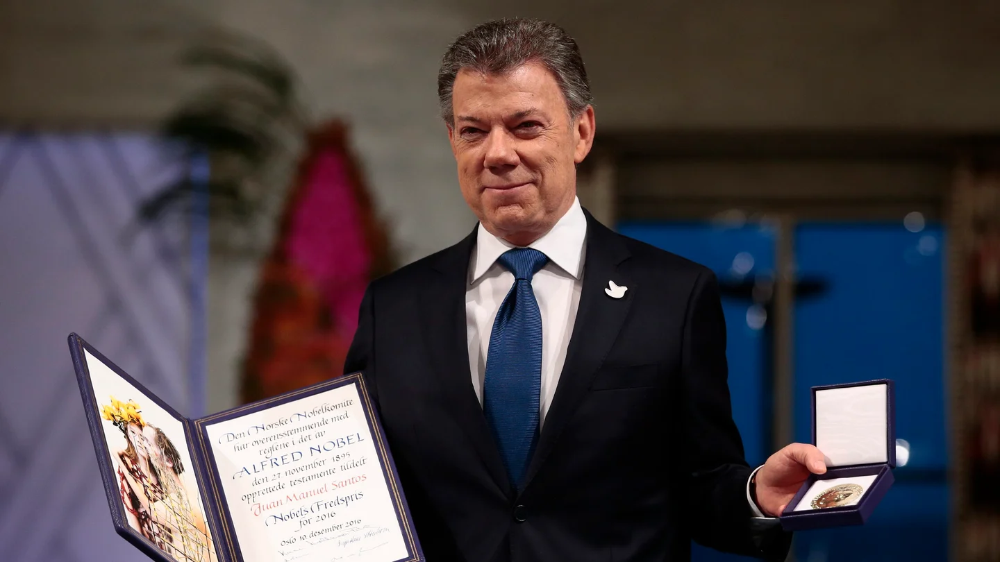 Juan Manuel Santos recibe el Nobel de la Paz Juan Manuel Santos recibe el Nobel de la Paz