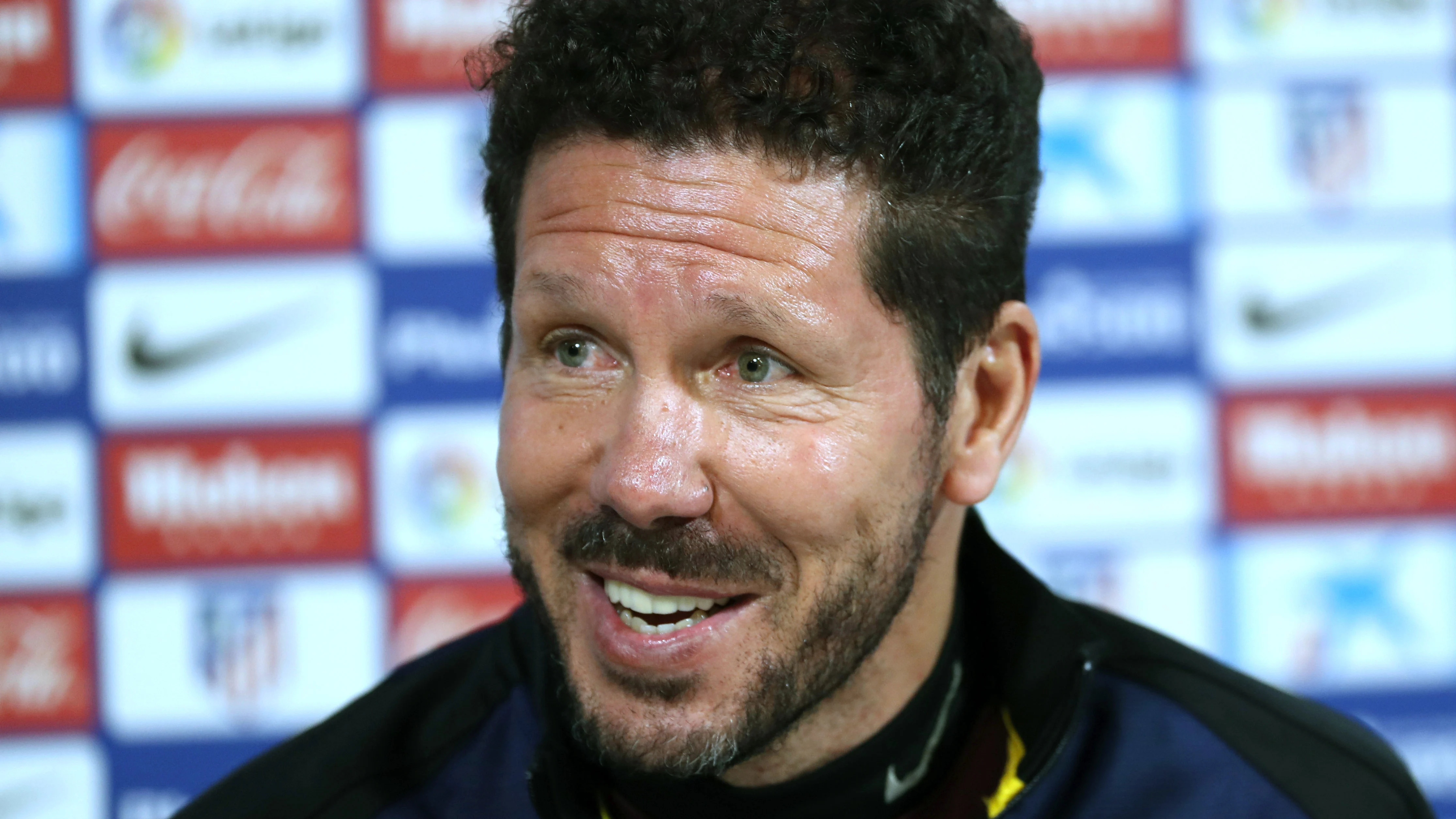 Simeone, sonriente durante la rueda de prensa