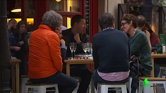 Frame 23.601084 de: BARES Frame 23.601084 de: BARES