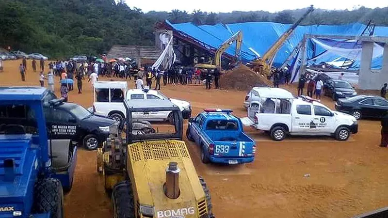 Derrumbe de una iglesia evangélica en Nigeria