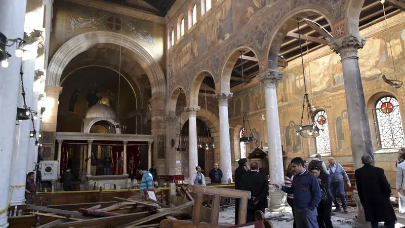 Una iglesia copta de El Cairo, víctima de un atentado