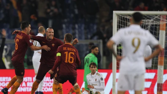 Radja Nainggolan celebra su gol ante el Milan Radja Nainggolan celebra su gol ante el Milan