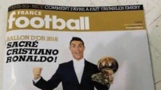 La portada de 'France Football' con Cristiano y su Balón de Oro La portada de 'France Football' con Cristiano y su Balón de Oro