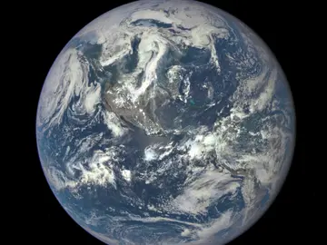 La Tierra vista desde el espacio La Tierra vista desde el espacio