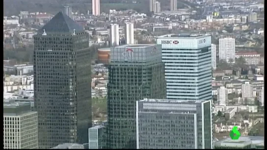 Frame 0.409974 de: Guindos propone bajar el IRPF a ejecutivos extranjeros para atraer a bancos de brexit Frame 0.409974 de: Guindos propone bajar el IRPF a ejecutivos extranjeros para atraer a bancos de brexit