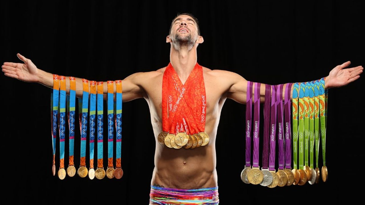 Michael Phelps posa con sus 28 medallas olímpicas en una espectacular  sesión de fotos, image size:1280x720