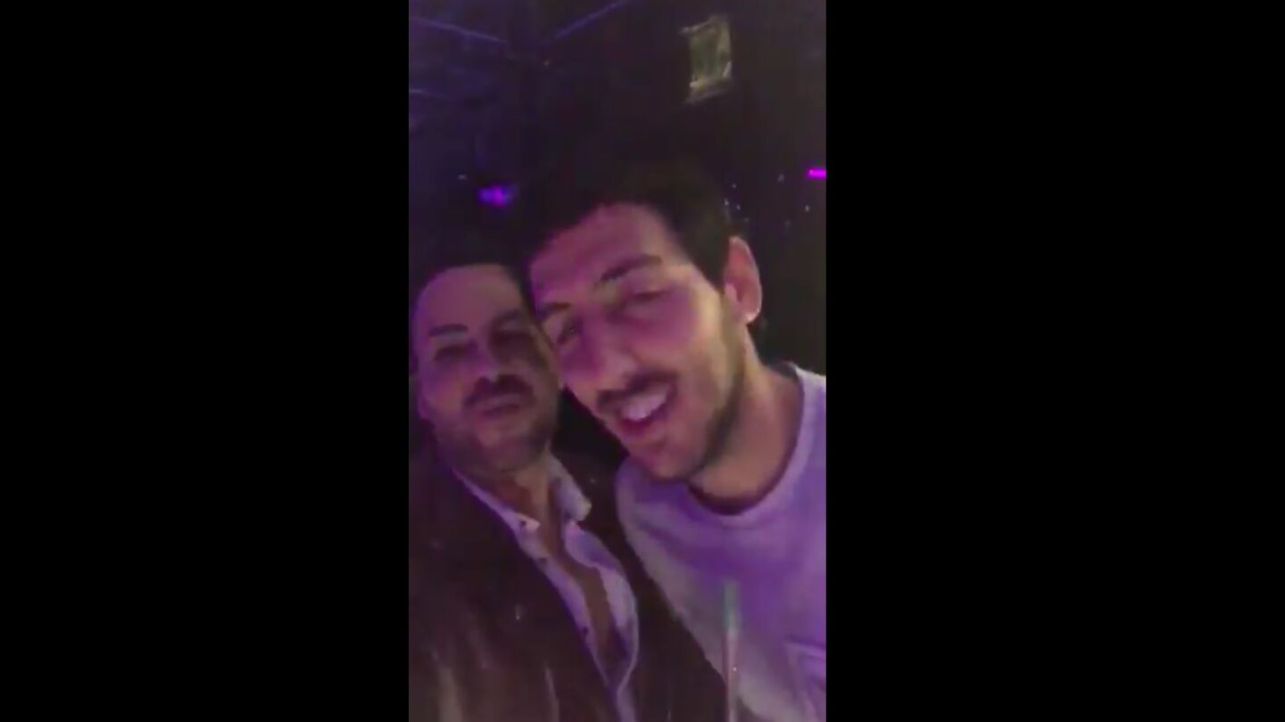 Dani Parejo, pillado ebrio y fumando en una discoteca