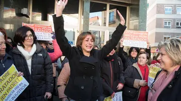 Juana Rivas en la manifestación contra la decisión del juez en una imagen de archivo
