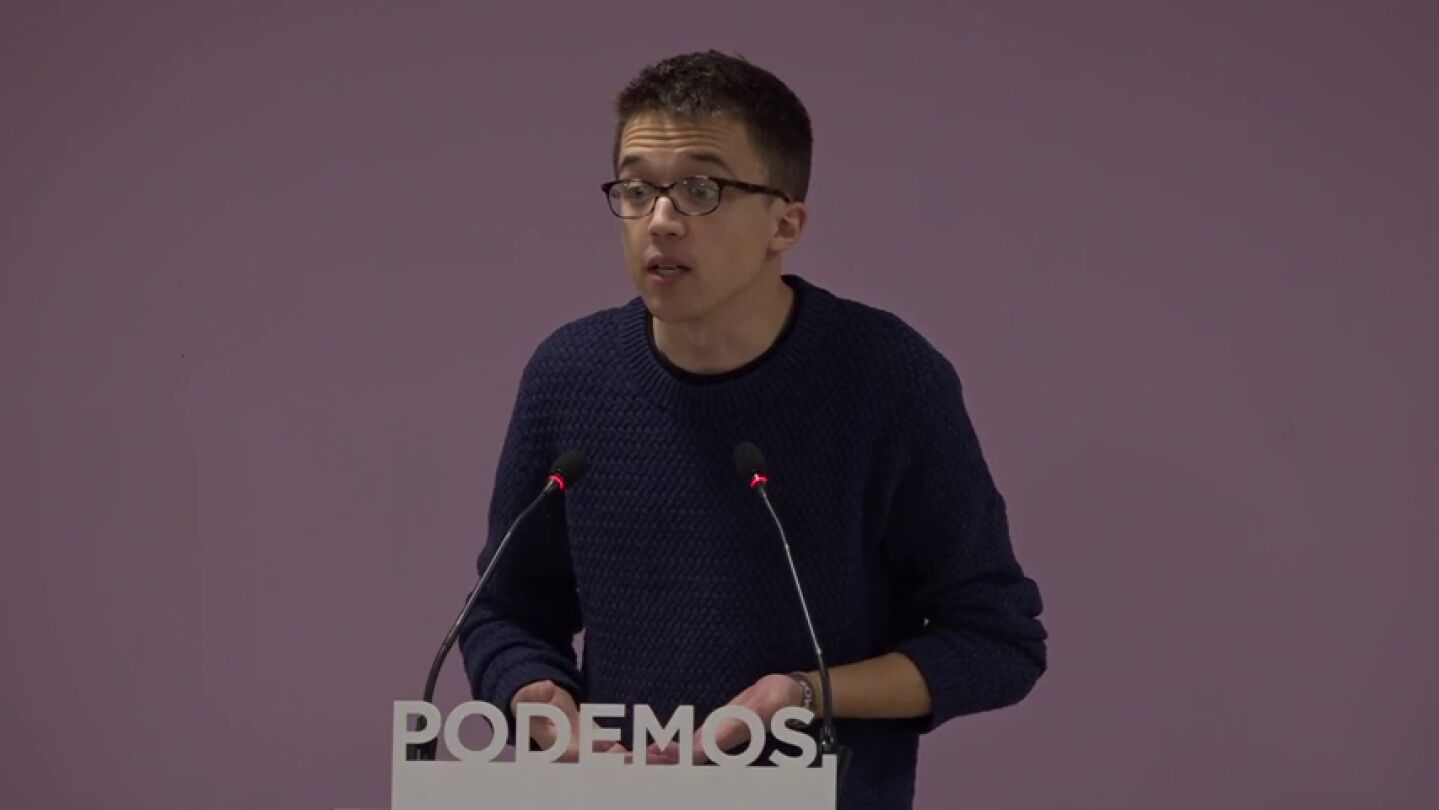 Frame 56.223085 de: Iglesias no ve "vencedores ni vencidos" en la consulta que ha ganado a Errej&oacute;n por la m&iacute;nima