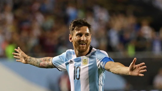 Argentina cierra el año como primera del ránking FIFA y España sigue a la cola del 'top ten' Argentina cierra el año como primera del ránking FIFA y España sigue a la cola del 'top ten'