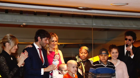 Foto de familia de la 'Cena Pirata' organizada por Esteban Granero Foto de familia de la 'Cena Pirata' organizada por Esteban Granero