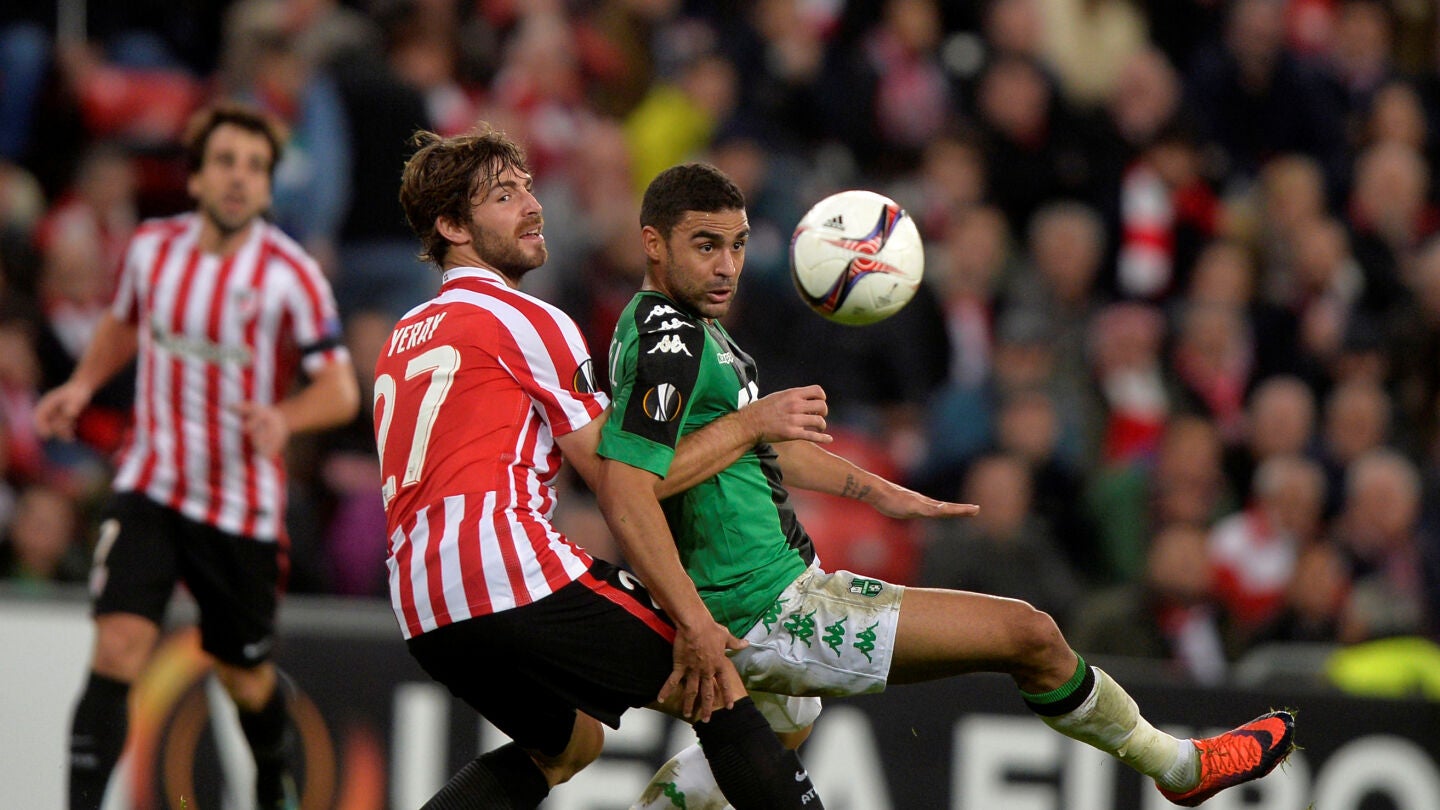 Yeray &Aacute;lvarez, durante un partido con el Athletic