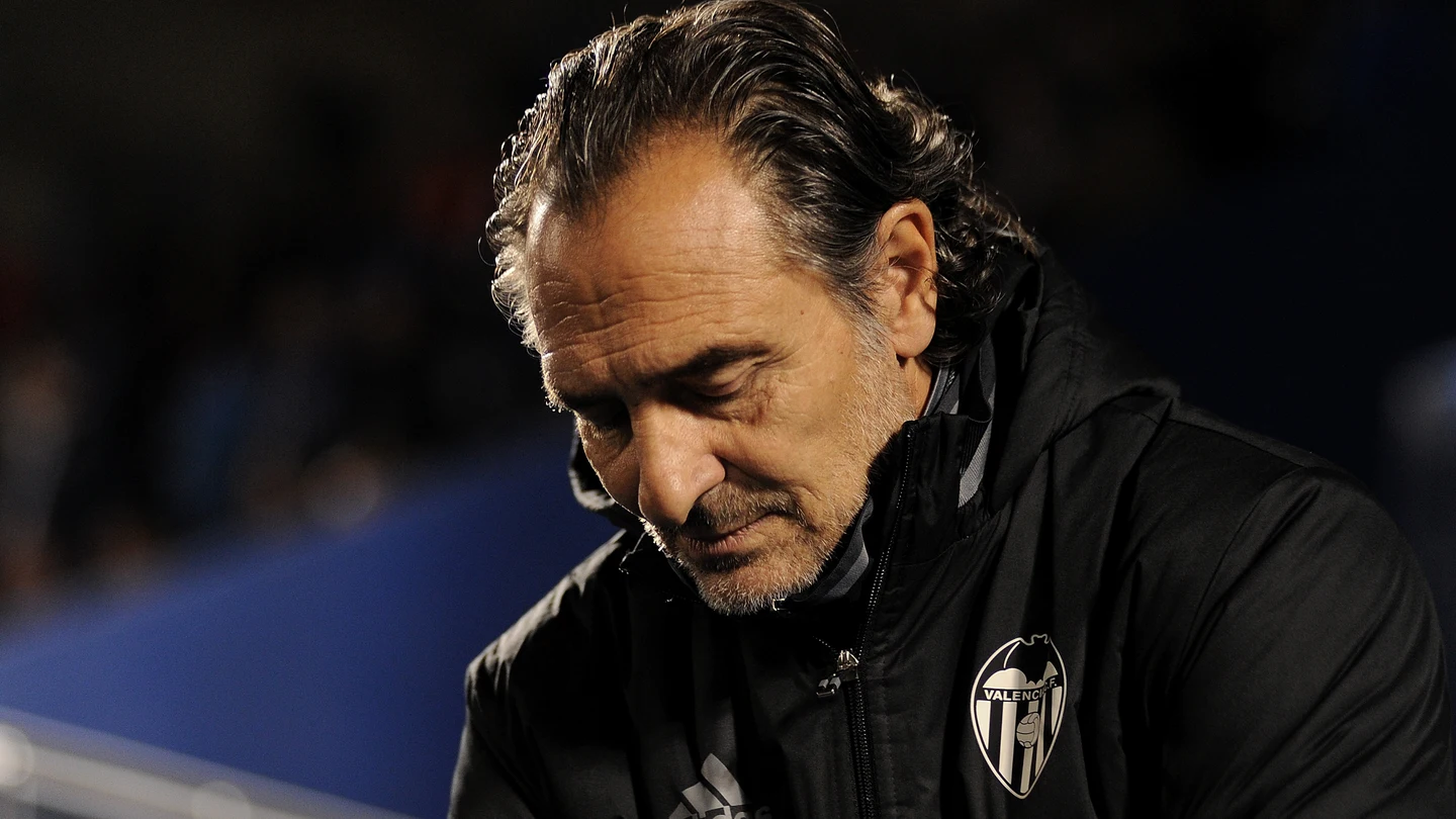 Prandelli en un partido con el Valencia Prandelli en un partido con el Valencia