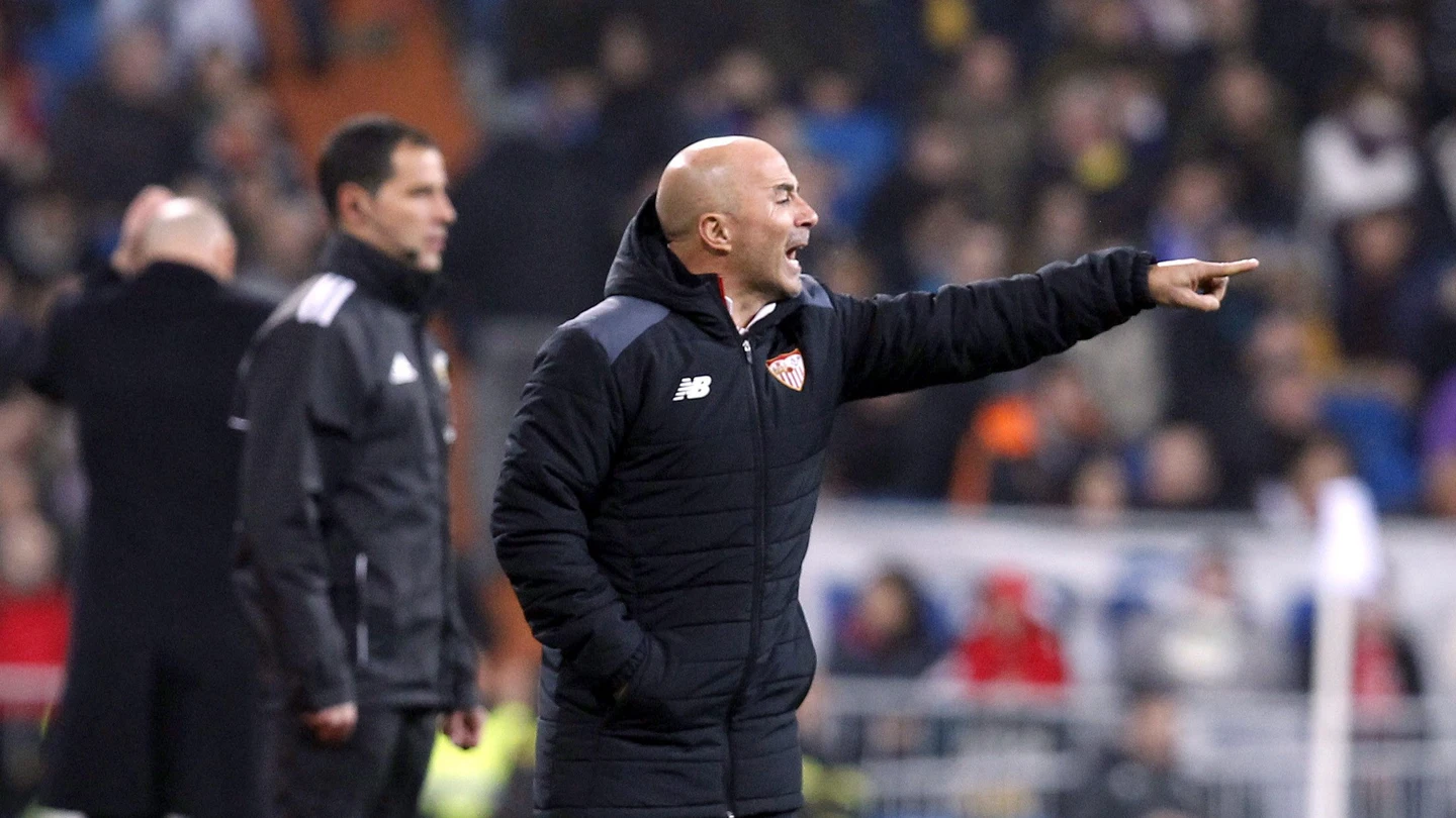 Sampaoli durante el partido contra el Real Madrid Sampaoli durante el partido contra el Real Madrid