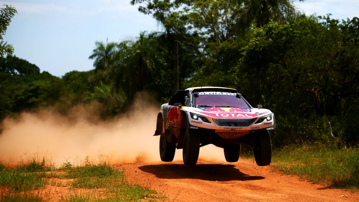 Peterhansel, en el Dakar