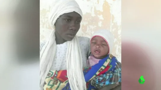 Frame 2.082869 de: Encuentran a una de las chicas de Chibok que fue secuestrada hace tres años por Boko Haram Frame 2.082869 de: Encuentran a una de las chicas de Chibok que fue secuestrada hace tres años por Boko Haram