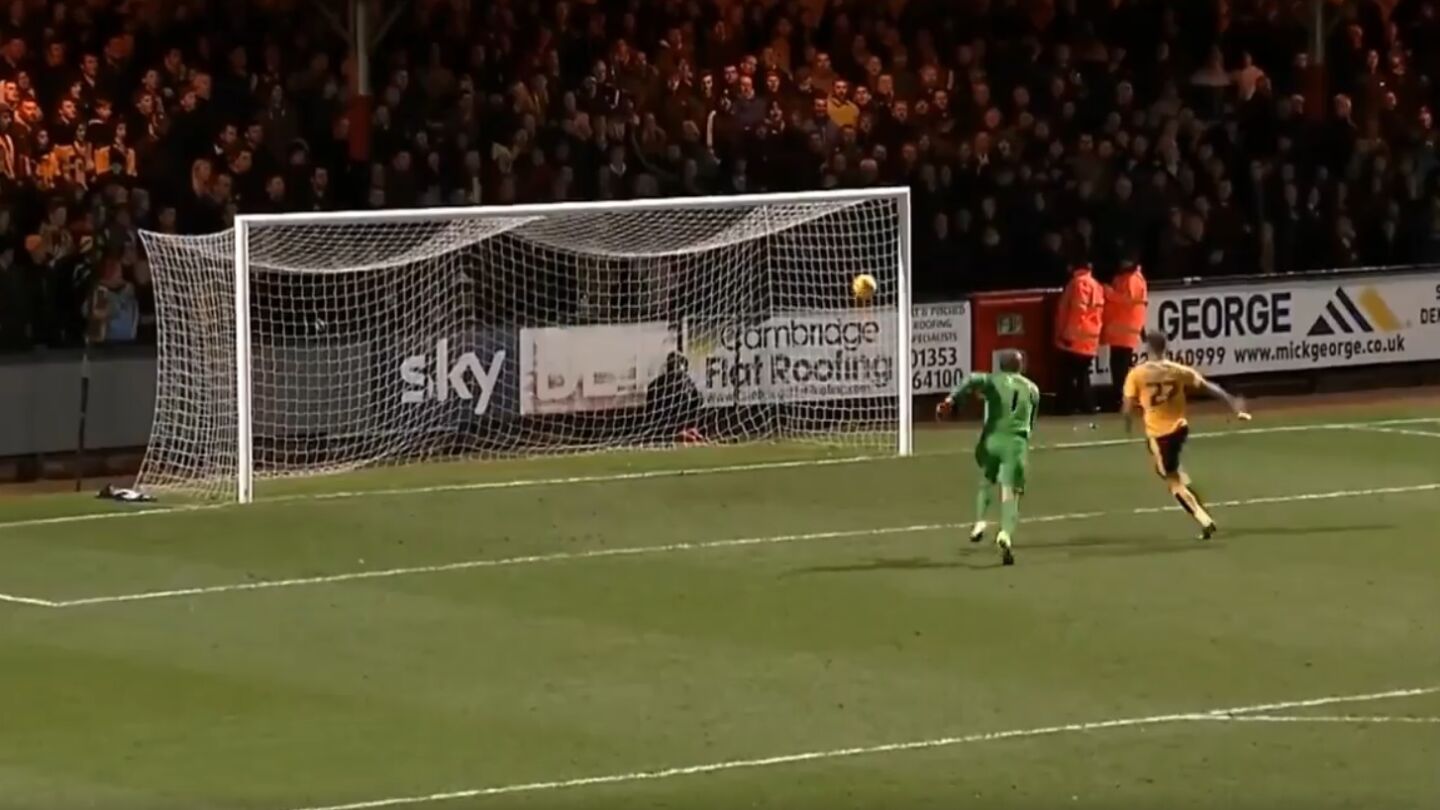 El Notts Country recibe el mismo gol en contra