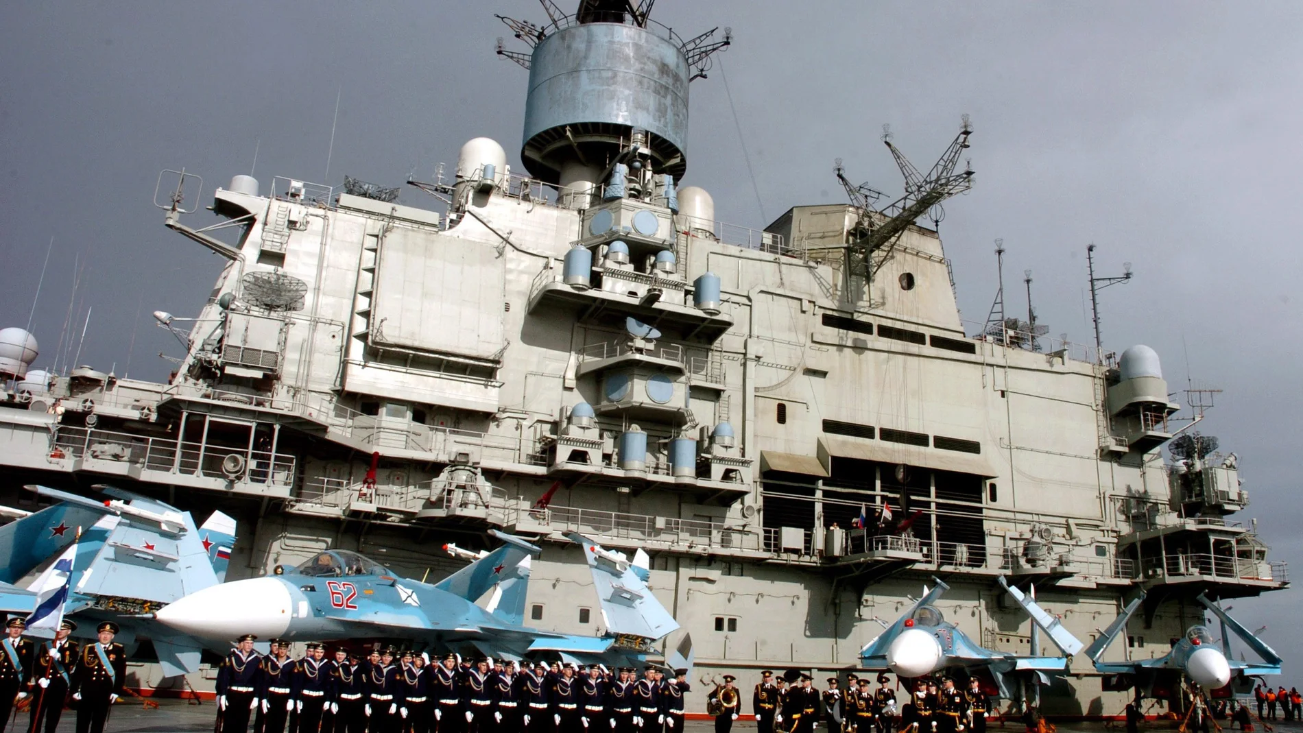 Tripulación del portaaviones 'Almirante Kuznetsov'