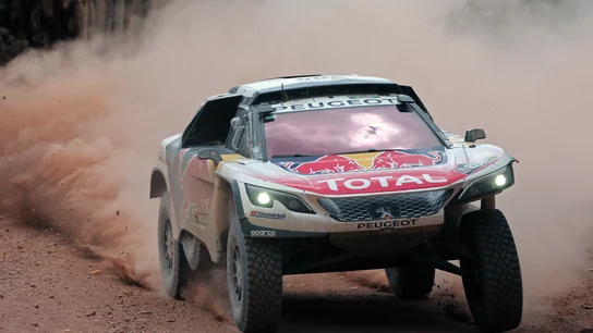 Carlos Sainz abandona el Dakar Carlos Sainz abandona el Dakar