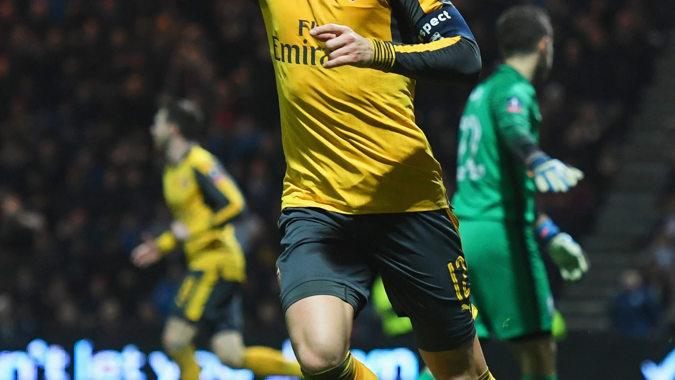 Giroud celebrando su gol