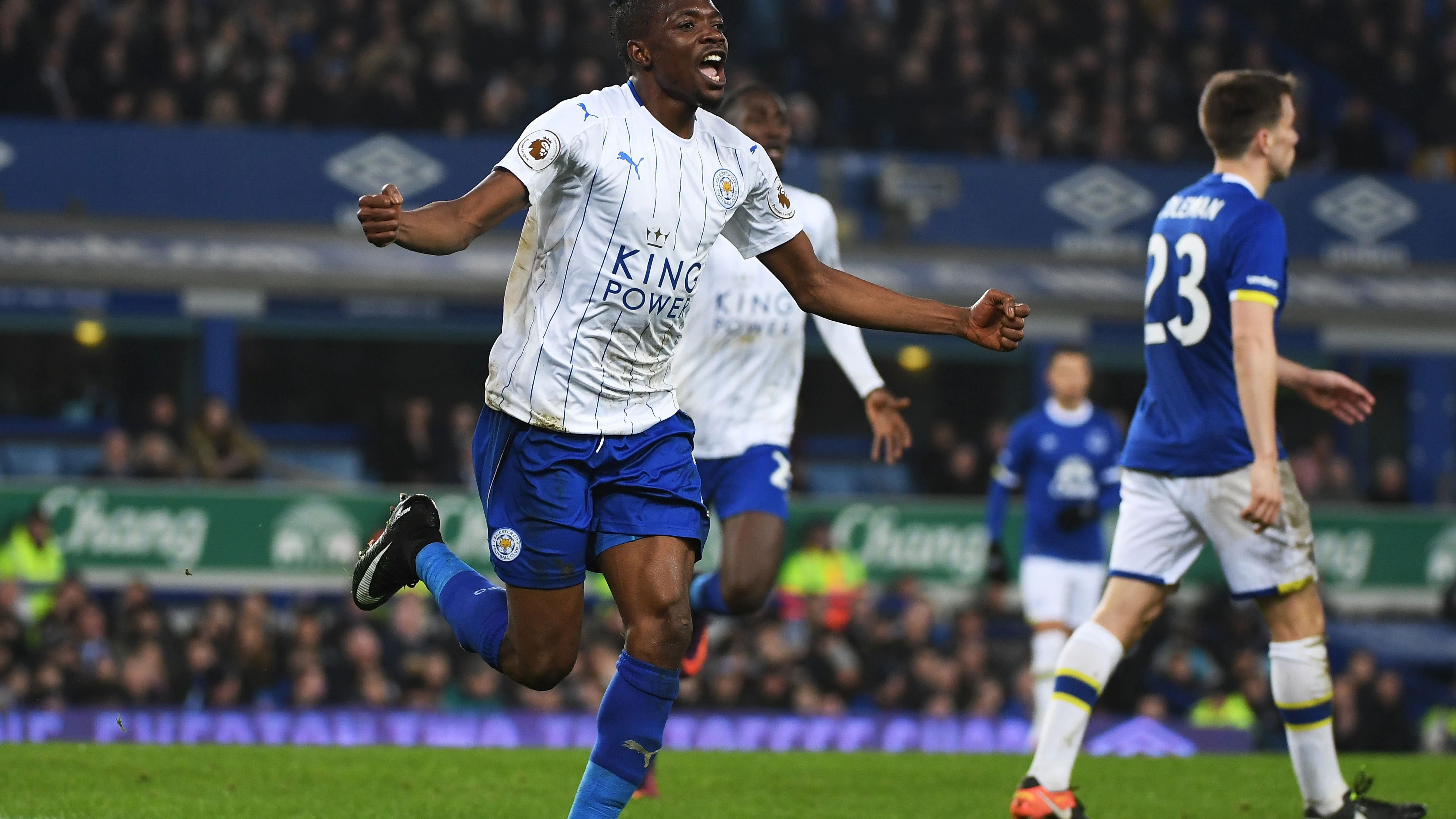 Musa celebrando uno de sus goles