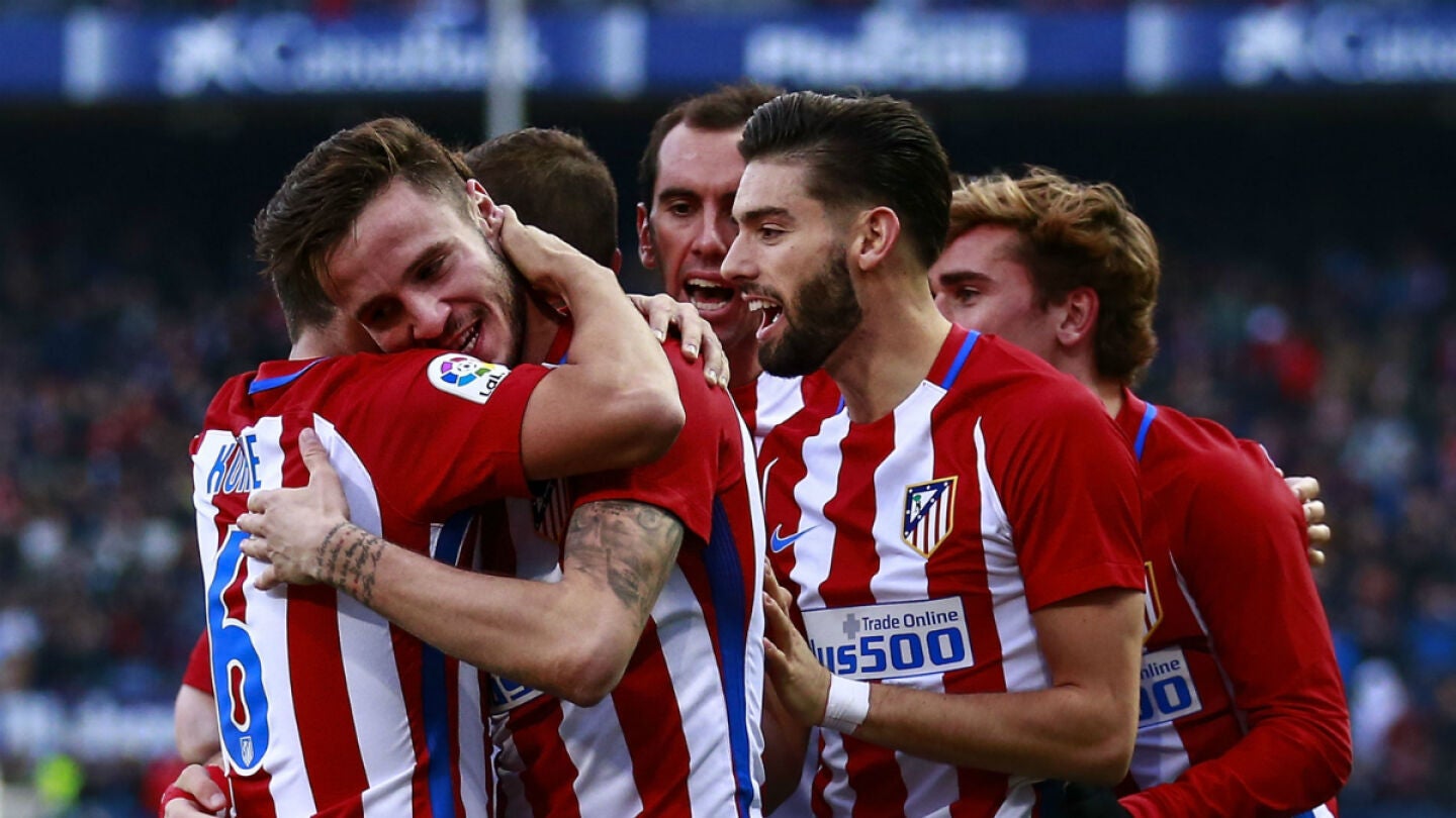 El Atl&eacute;tico celebra un gol de Sa&uacute;l